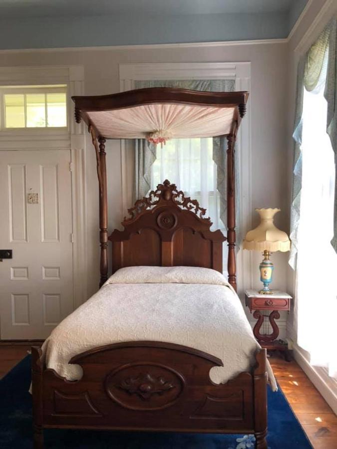 The Montgomery B&B Starkville Extérieur photo